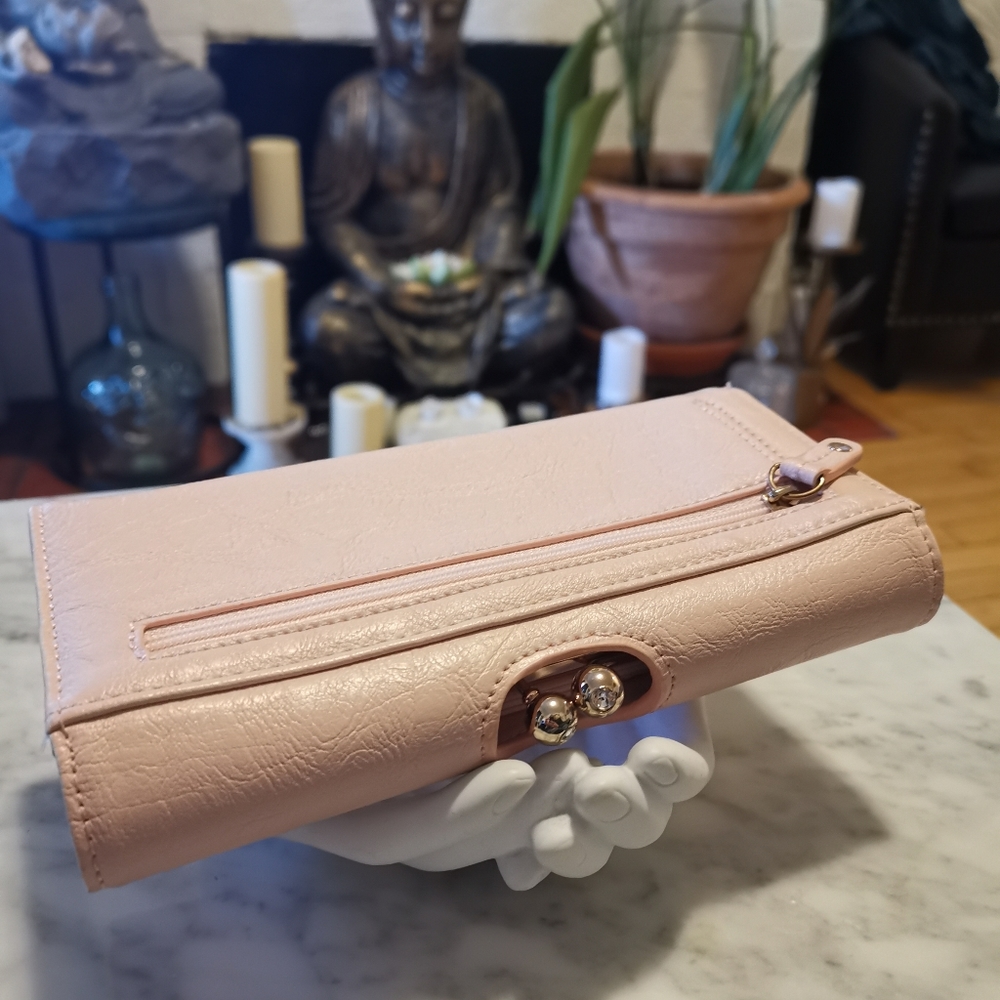 🔖Drop !💎Fiorelli UK Light Pink Wallet Rhinestone
